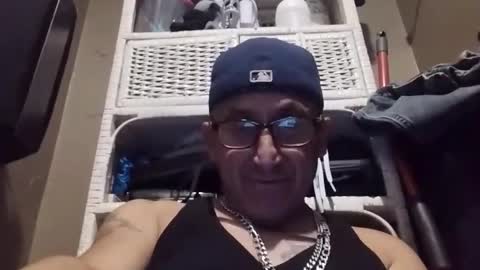 Snapshot of plmbrob chatting on 12, 1, 2025 plmbrob online show from 12, 1, 2025