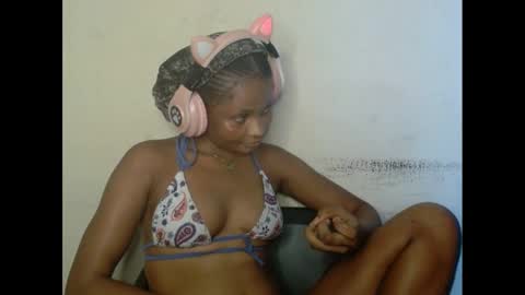 plumnjuicyx online show from 4, 3, 2025