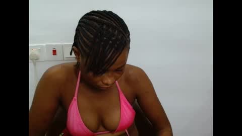 plumnjuicyx online show from 5, 10, 2025