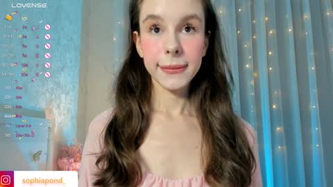 Snapshot of plusvibe chatting on 10, 1, 2025 Sophie online show from 10, 1, 2025