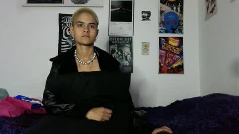    online show from 15, 3, 2026