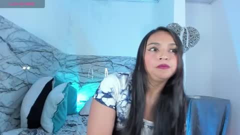 Snapshot of pocahontas921 chatting on 24, 5, 2026 Emi online show from 24, 5, 2026