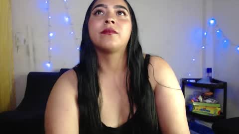 Snapshot of pocahontas_hall chatting on 23, 2, 2025 Lily online show from 23, 2, 2025