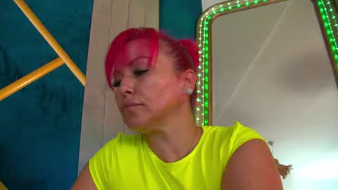 Snapshot of poison_milf_ chatting on 22, 7, 2026 poison_milf_ online show from 22, 7, 2026