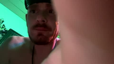 Snapshot of pokes918boy_bbw_hunter chatting on 11, 4, 2026 pokes918boy_bbw_hunter online show from 11, 4, 2026