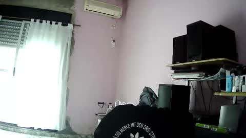Snapshot of pol22010 chatting on 19, 4, 2026 Polako online show from 19, 4, 2026