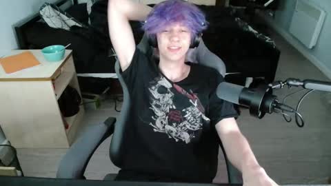 Snapshot of polarny05 chatting on 2, 3, 2025 Polarny online show from 2, 3, 2025