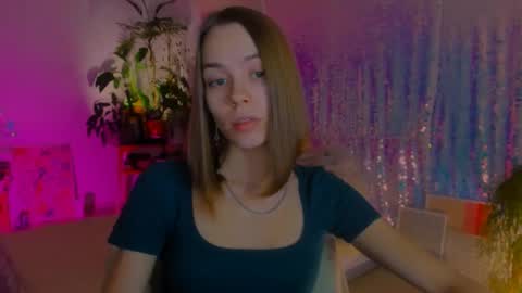Snapshot of poli__ chatting on 19, 12, 2024 Martha online show from 19, 12, 2024