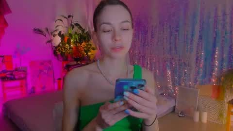 Snapshot of poli__ chatting on 16, 2, 2025 Martha online show from 16, 2, 2025
