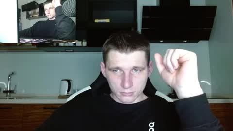 Poliglotjoe2 online show from 1, 3, 2026