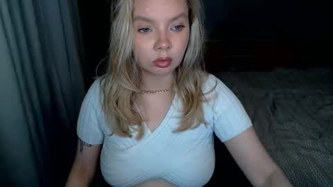 PolinaJones online show from 3, 6, 2026
