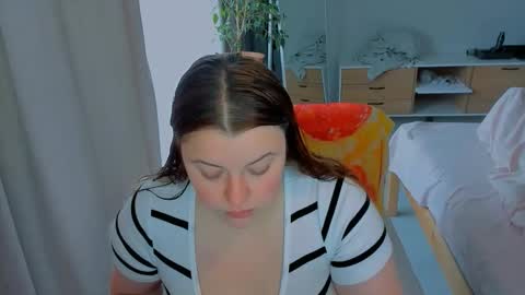 Polina online show from 19, 10, 2025