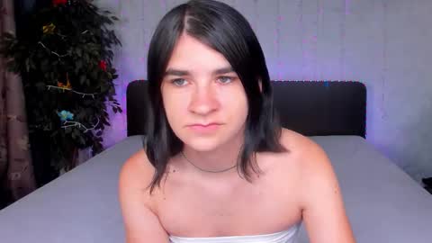 Polly online show from 10, 9, 2025