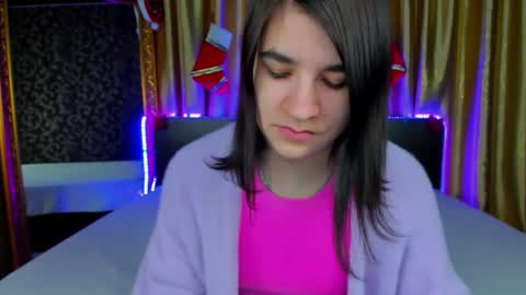 Polly online show from 17, 12, 2025