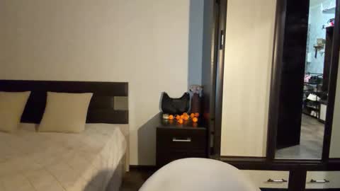 polly_skil online show from 20, 2, 2026