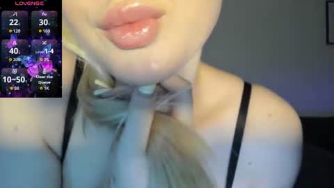 Snapshot of polly_skil chatting on 14, 6, 2026 polly_skil online show from 14, 6, 2026