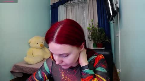 Snapshot of pollygreen chatting on 14, 12, 2024 Olivia online show from 14, 12, 2024