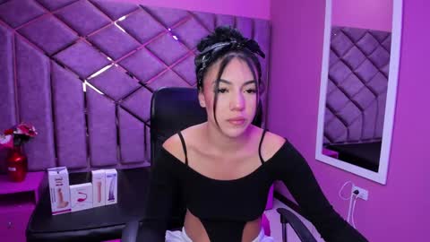 poly sasha  online show from 8, 10, 2025