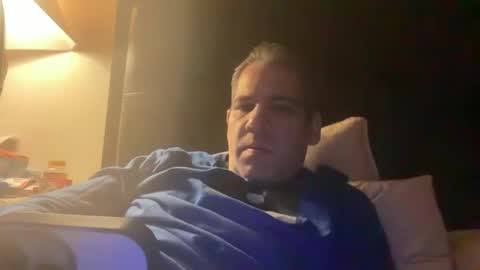 Snapshot of ponchynyc chatting on 5, 11, 2025 PONCH online show from 5, 11, 2025