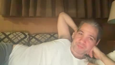 Snapshot of ponchynyc chatting on 15, 11, 2025 PONCH online show from 15, 11, 2025