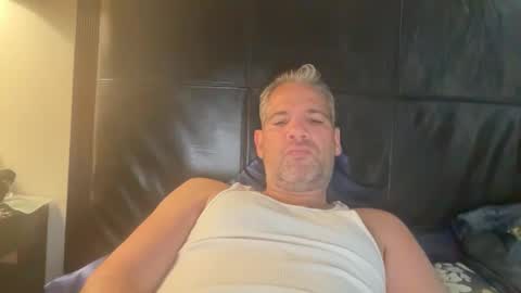 Snapshot of ponchynyc chatting on 26, 5, 2026 PONCH online show from 26, 5, 2026