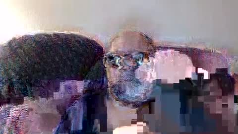 Snapshot of poppi_4u chatting on 5, 1, 2025 poppi_4u online show from 5, 1, 2025