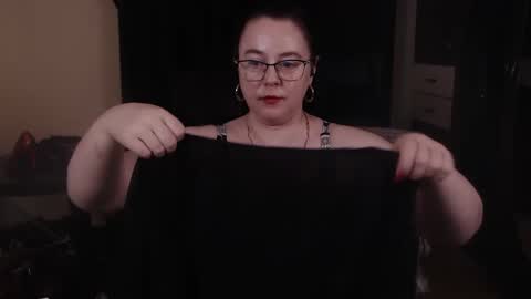 Snapshot of posh_mistress chatting on 8, 12, 2024 PoshMistres online show from 8, 12, 2024