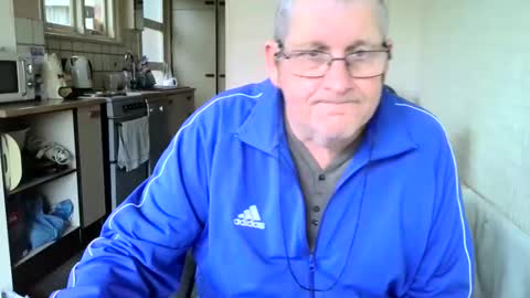 Snapshot of poshman65 chatting on 3, 12, 2024 poshman65 online show from 3, 12, 2024