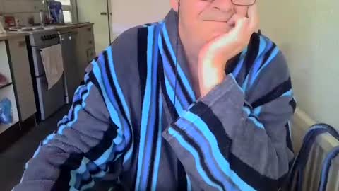 Snapshot of poshman65 chatting on 26, 10, 2025 poshman65 online show from 26, 10, 2025