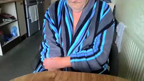 Snapshot of poshman65 chatting on 31, 10, 2025 poshman65 online show from 31, 10, 2025