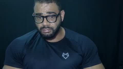 Snapshot of powerdmuscle chatting on 1, 4, 2026 powerdmuscle online show from 1, 4, 2026