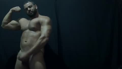 Snapshot of powerdmuscle chatting on 9, 4, 2026 powerdmuscle online show from 9, 4, 2026