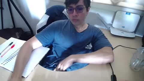 Snapshot of powerfulzeus2 chatting on 26, 10, 2025 powerfulzeus2 online show from 26, 10, 2025