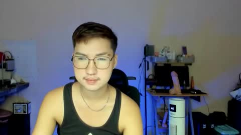 Snapshot of powerpuffcock chatting on 15, 12, 2025 powerpuffcock online show from 15, 12, 2025