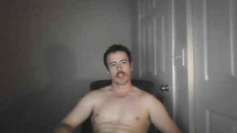 Snapshot of pphoto_95 chatting on 12, 1, 2026 Redd online show from 12, 1, 2026