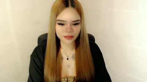 Snapshot of preciousangel69xxx chatting on 5, 10, 2025 MAXXINE online show from 5, 10, 2025