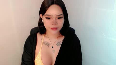 Snapshot of preciousangel69xxx chatting on 11, 11, 2025 MAXXINE online show from 11, 11, 2025