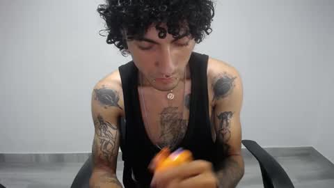 Plux online show from 4, 3, 2025