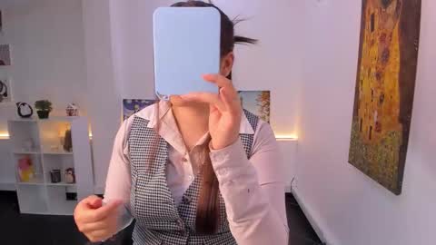 Camila  online show from 7, 1, 2026