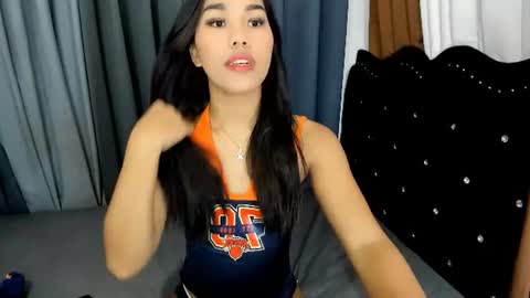 pretteamaxine online show from 7, 7, 2026