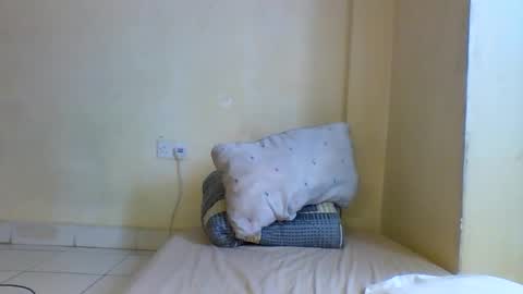 Prettie diva online show from 13, 10, 2025