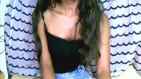 prettiethalia online show from 12, 1, 2026