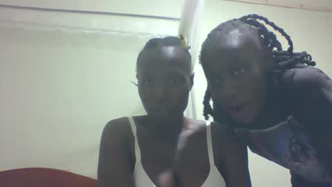 Snapshot of pretty_betty_ chatting on 7, 2, 2025 pretty_betty_ online show from 7, 2, 2025