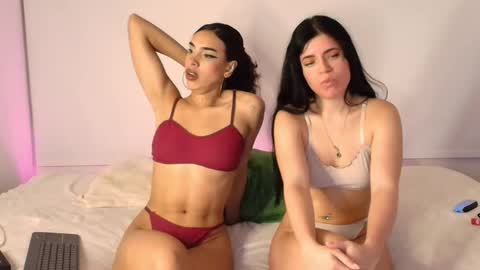 Dirty Sis online show from 3, 10, 2025