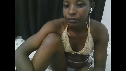 pretty online show from 15, 4, 2026