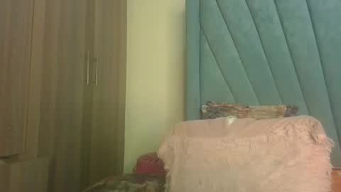 pretty_fel online show from 8, 11, 2025