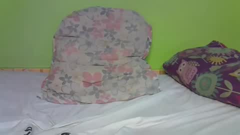 pretty_g2 online show from 4, 10, 2025