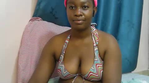 pretty_kylah online show from 29, 9, 2025