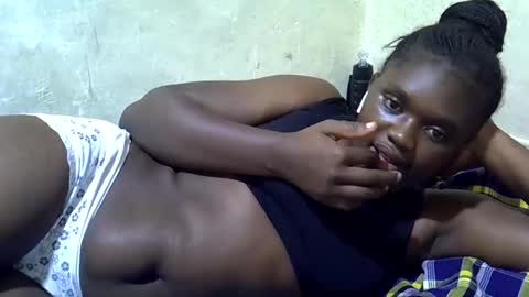 pretty_melan online show from 4, 4, 2026