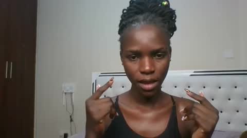Snapshot of pretty_midnight_desire chatting on 16, 10, 2025 Pretty online show from 16, 10, 2025
